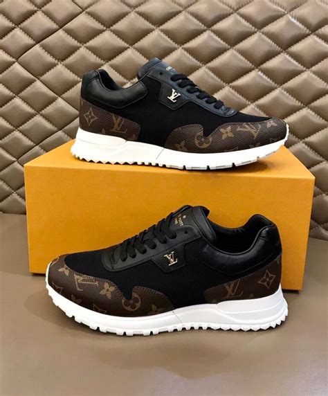 louis vuitton mens sneakeea|louis vuitton sneakers price list.